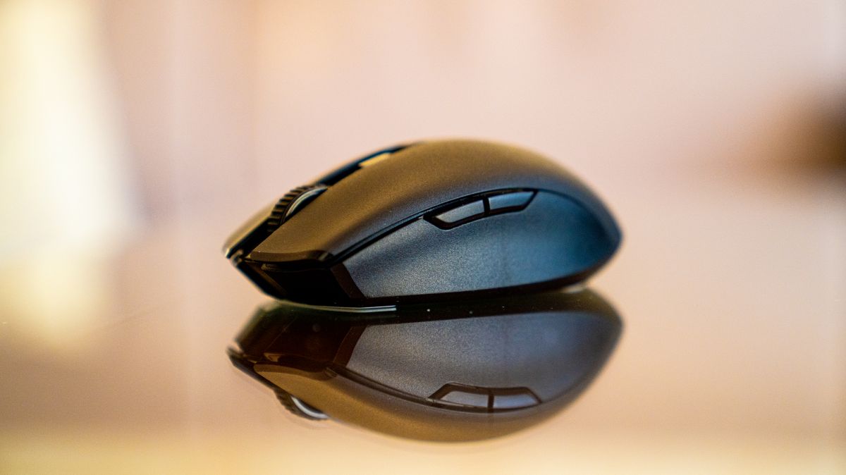 雷蛇|出差党的游戏玩家必备——雷蛇八岐大蛇V2