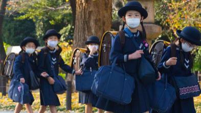 发型 东京学校在头发和内衣颜色上，取消了有争议的着装规定。