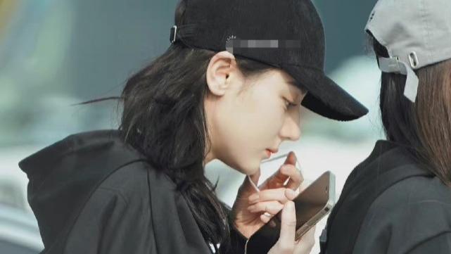 迪丽热巴|迪丽热巴新剧开拍，90后花旦被曝路透，这次角色终于讨人喜欢