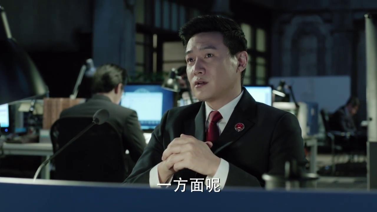 退休|影视剧《人民的名义》中，老季退休后，侯亮平有可能做省检察院检察长么？