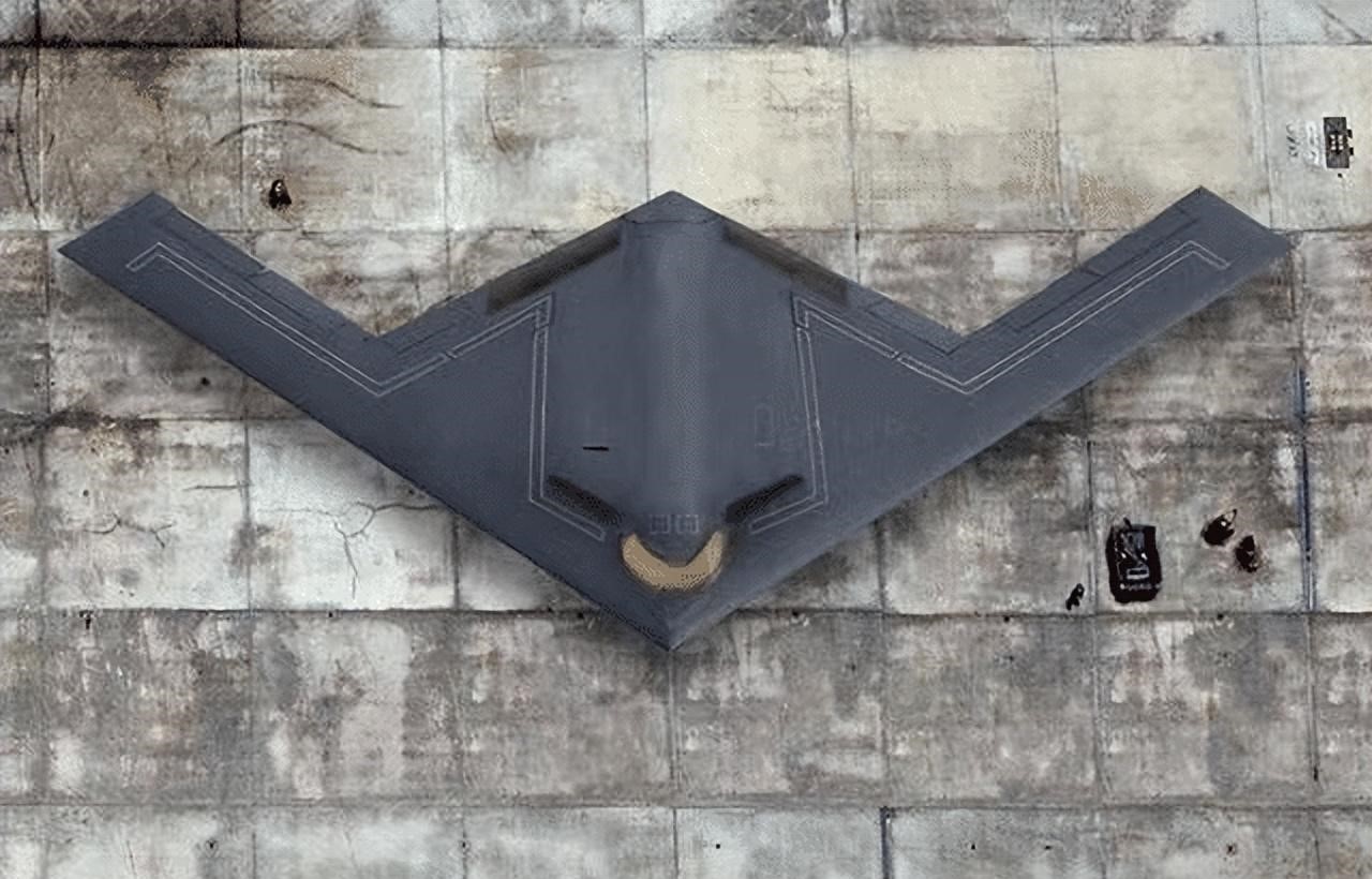 近日，据媒体报道，美国空军负责