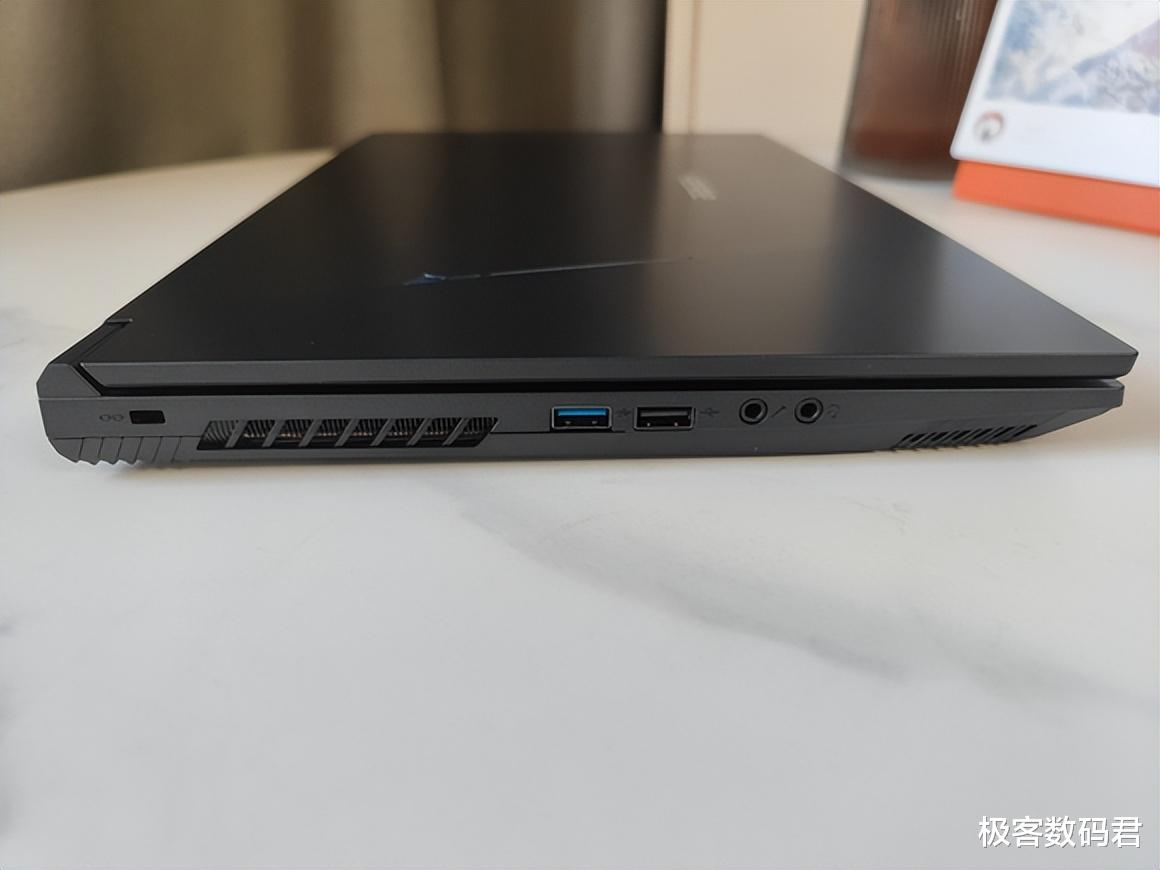 游戏本|只此一家?超高性价比12代i5+RTX3060,神舟战神Z8-DA5NP体验