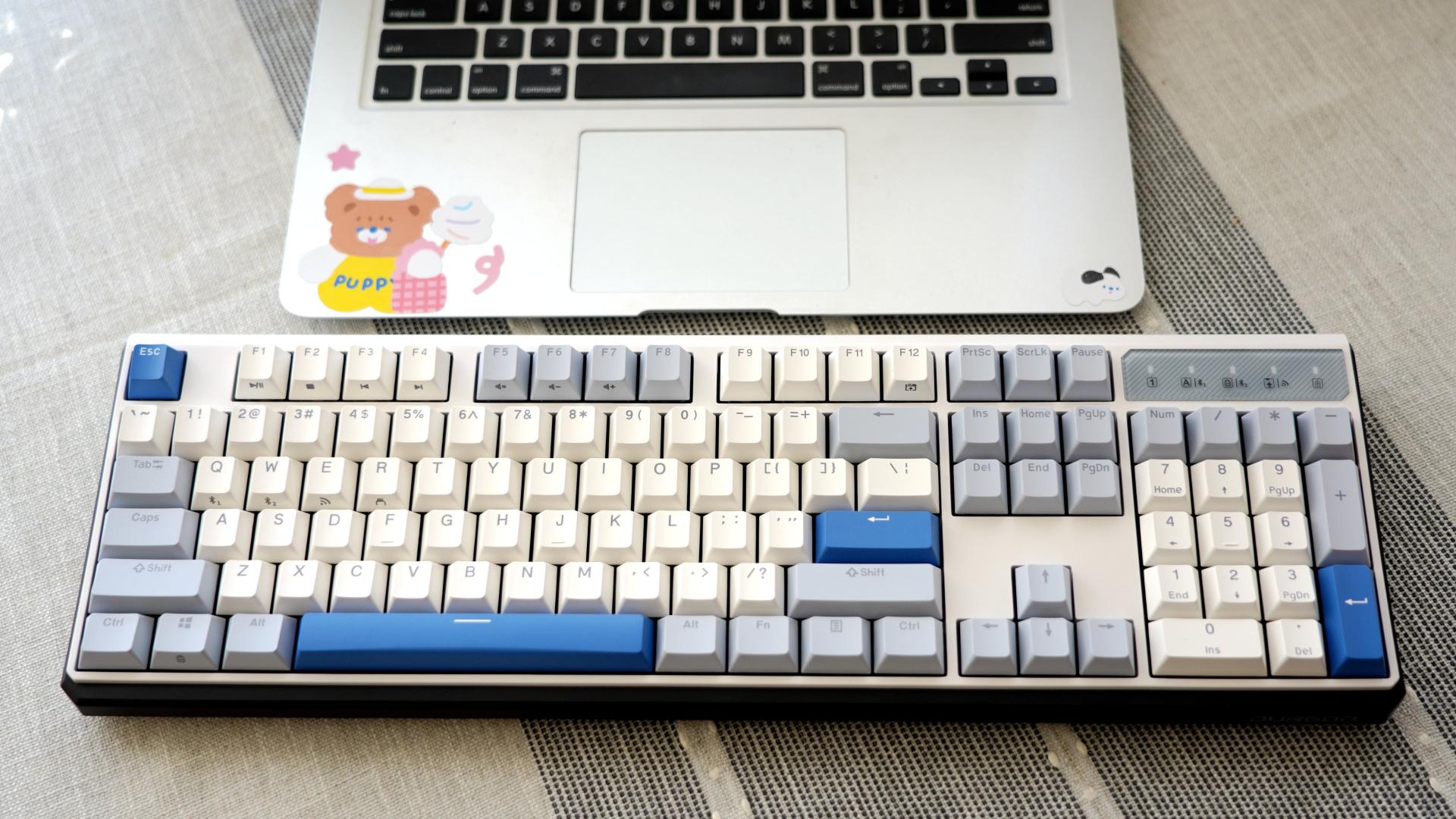 |一年一充，清爽无比-杜伽K610W三模机械键盘雾蓝104键体验