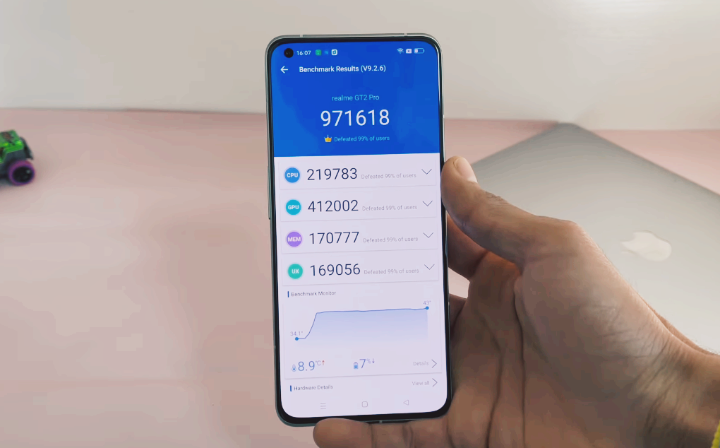 锐龙|买手机不要抠抠搜搜,目前这三款手机最值得买,至少能用三五年