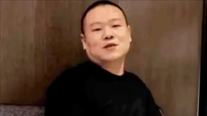 易烊千玺|岳云鹏被偶遇暴瘦，屁股上长瘤做手术，坚持上春晚为大家带来欢乐