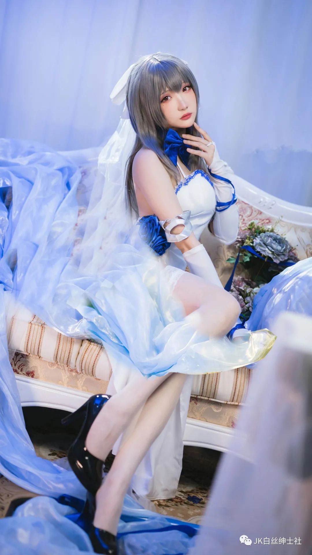 路易九世|cos:碧蓝航线路易九世-华服的圣骑士cos正片@瓜希酱