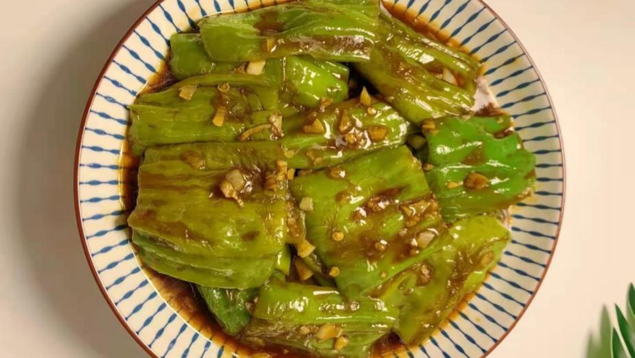 猪肉|春天，吃猪肉鱼肉不如吃它，好吃还不贵，营养解馋，顿顿吃光盘！