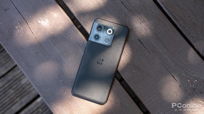 智能机器人|方寸间的设计也大有门道，这些手机辨识度拉满！