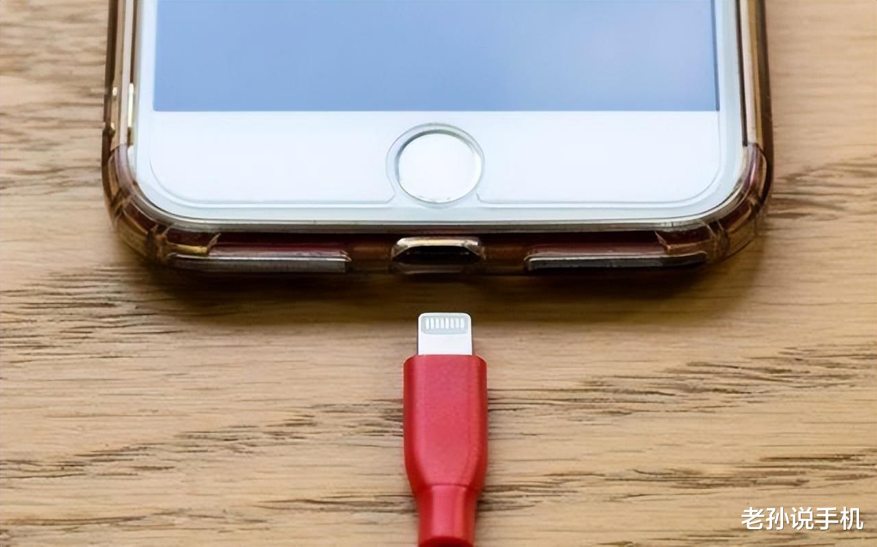 iPhone|美媒：iPhone15确认使用USB - C口，今年升级有遗憾！