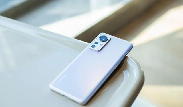 小米科技|小米12X无奈离场，骁龙870+50MP三摄+微曲屏，如今跌至2339元