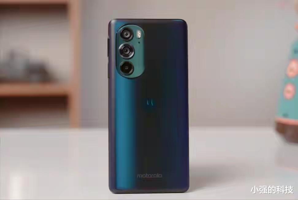 电池|22上半年最值得入手的五款手机 用最低的价格买到几乎完美的手机