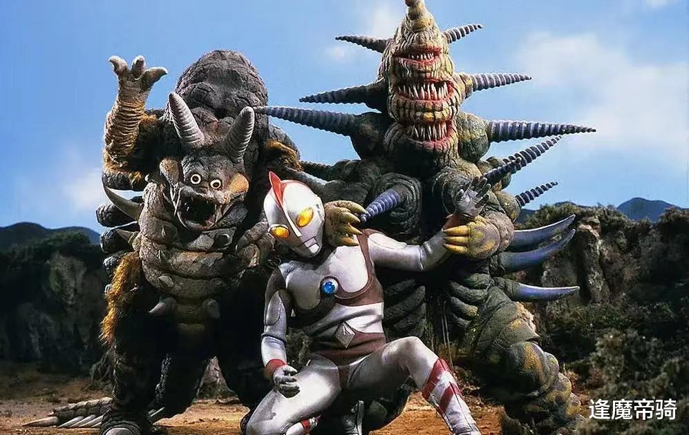 奥特兄弟|不同的奥特曼，有不同的“绝望时刻”，隔着屏幕都替他们揪心！