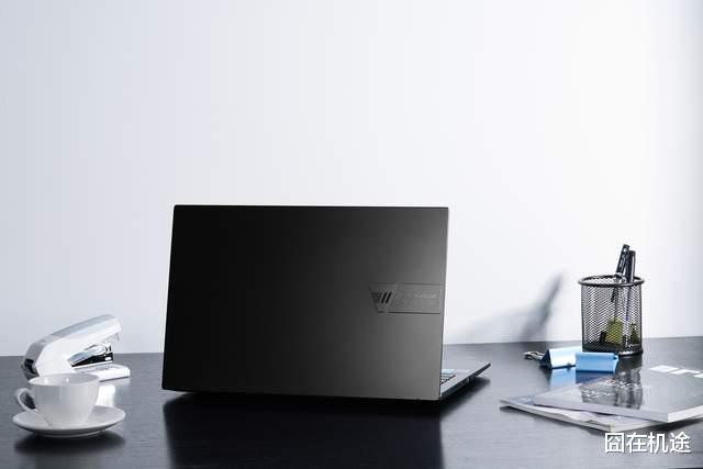 OLED|理性分析LCD和OLED的区别，网友：华硕无双的屏幕优势太明显了