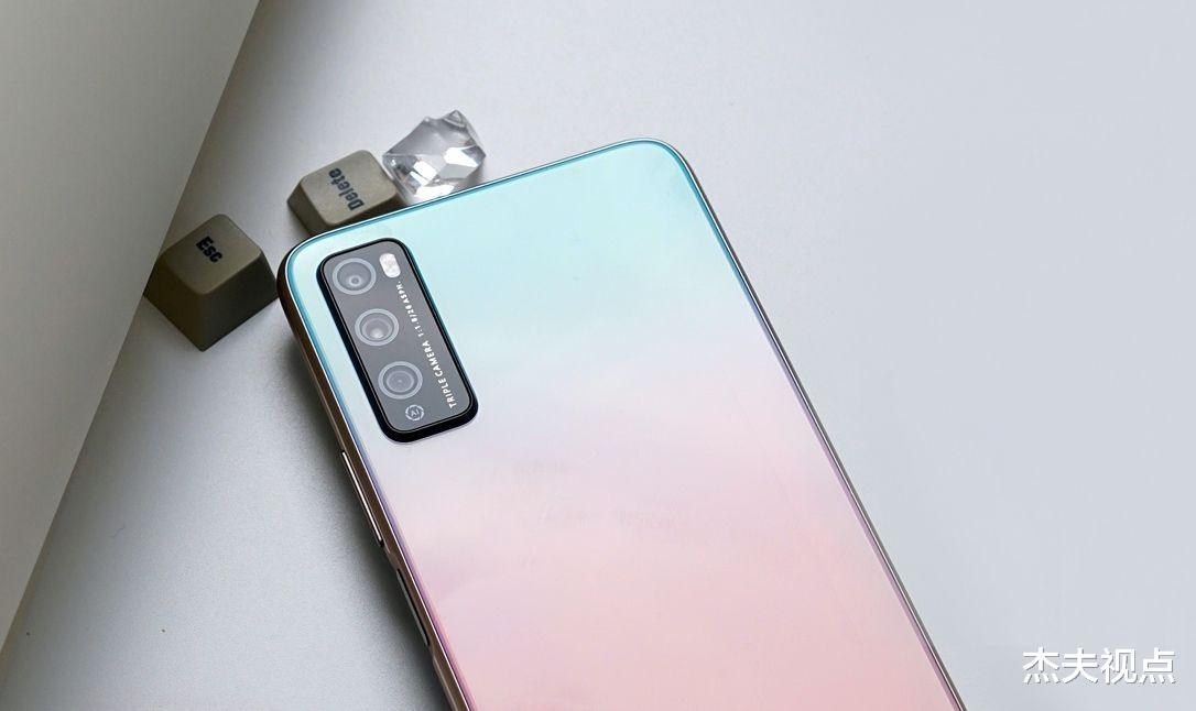 iOS|高价低配继续走起！华为新机即将发布，用低性能麒麟4G芯片