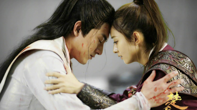 赵丽颖|赵丽颖林更新二搭遭脱粉？税务问题后再被黑，粉丝反应能气疯对家