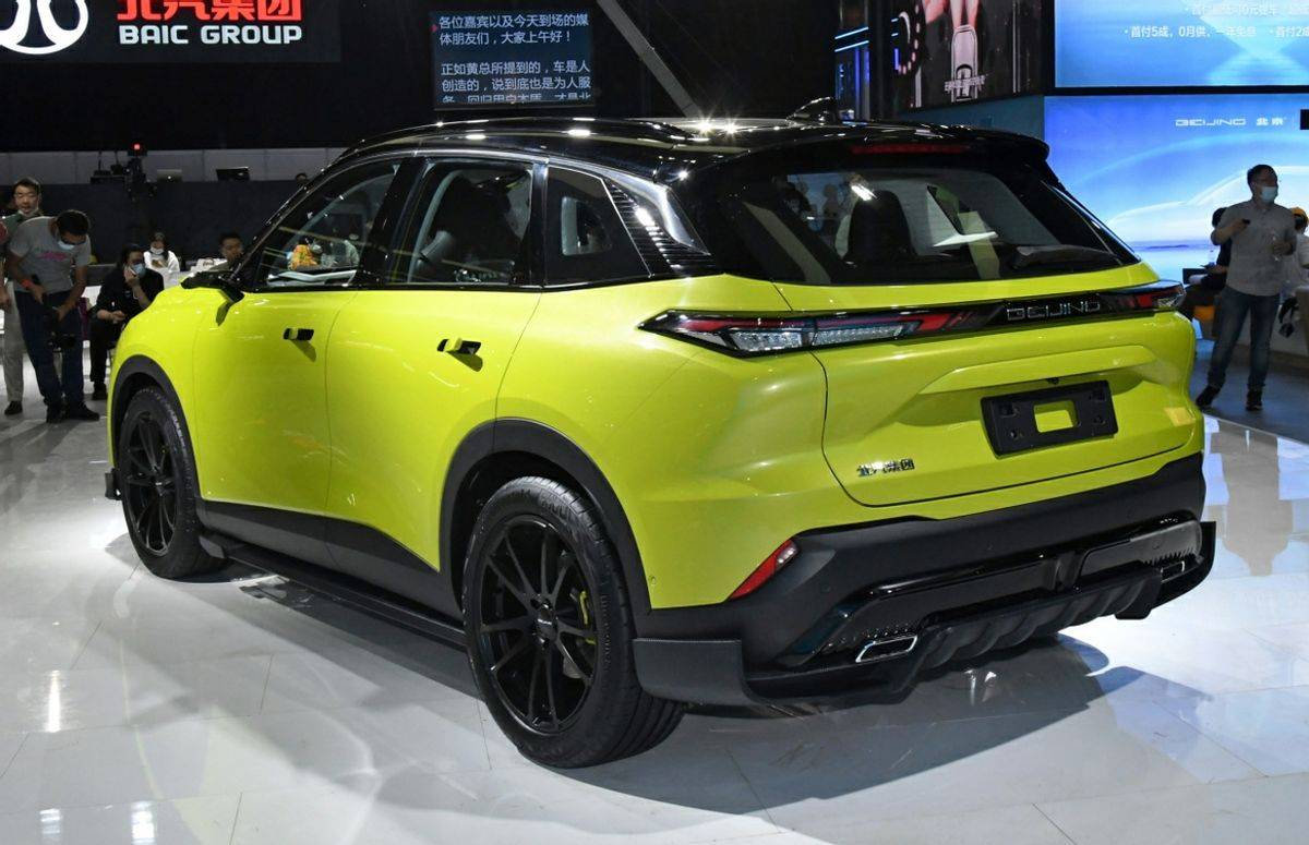 AirPods|第一款“华为”智能燃油车，北汽魔方能成爆款吗？