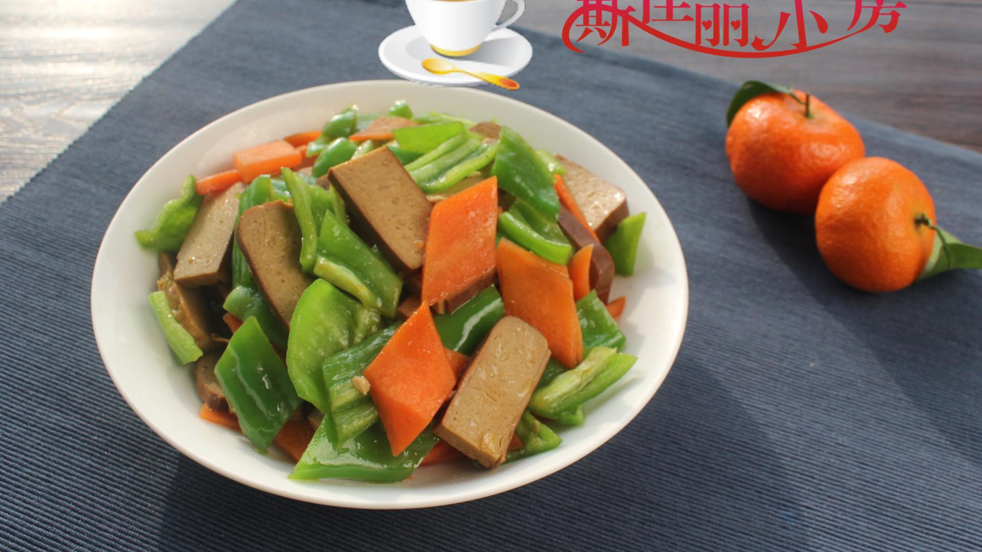 鸡蛋 这小炒简单又快手，清肠降脂瘦身，过年来一盘，跟大鱼大肉更配哟