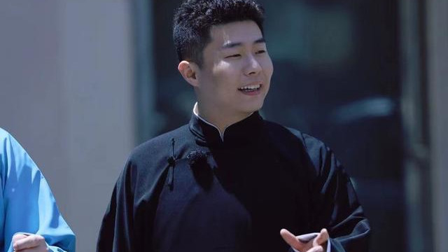 靳鹤岚|德云社周九良空降五队，台下满盆满谷，靳鹤岚：都是来看九良的