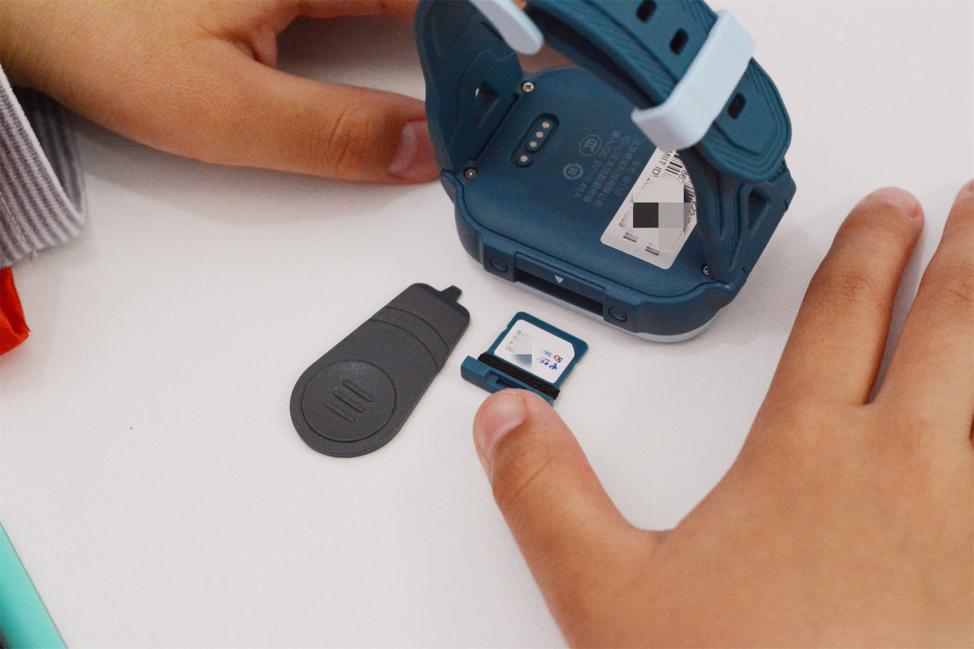 微信|送给娃的生日礼物,聊微信加10重AI定位,360儿童电话手表10X体验