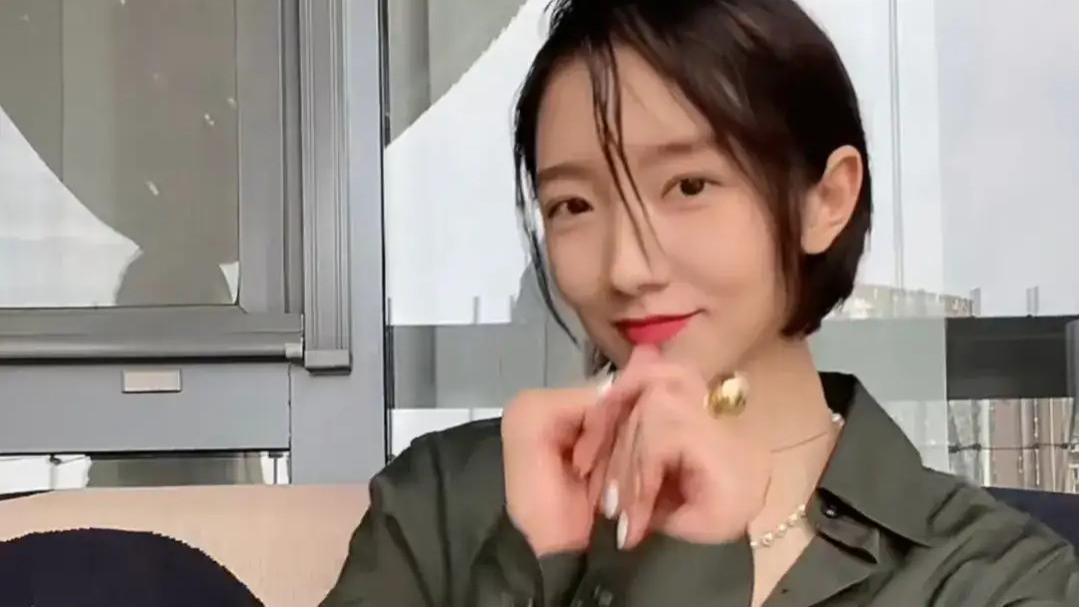 孟美岐|顶流孟美岐转型做网红，看了当下粉丝数量，网友: 难以相信