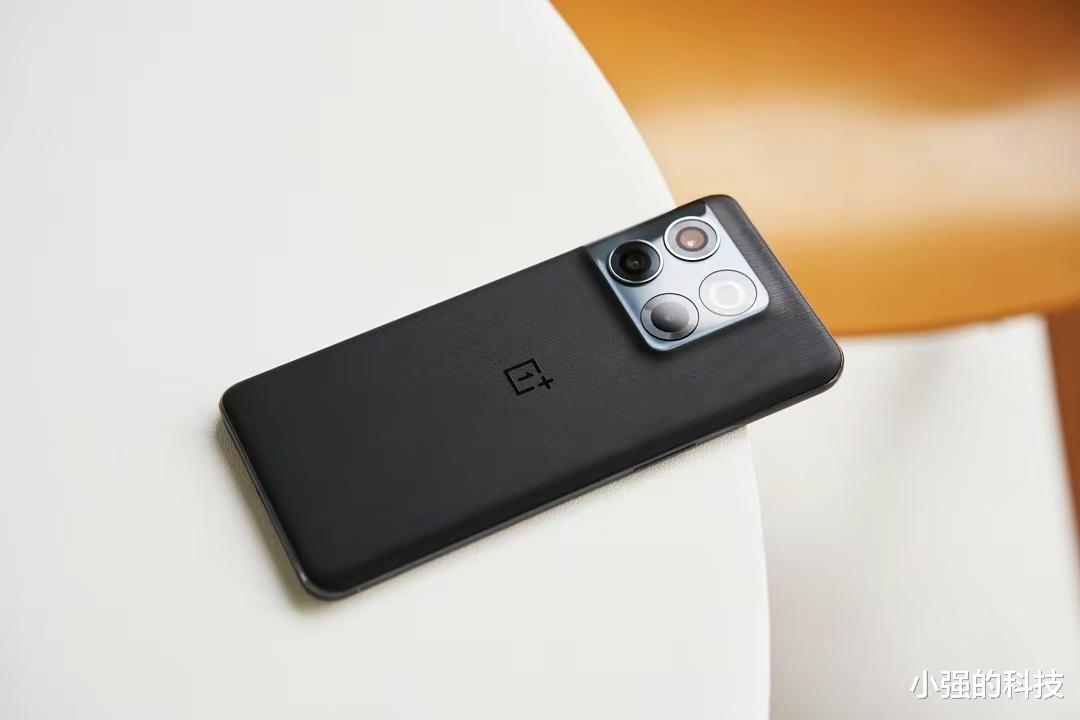 国产手机|9月买机来捡漏 这三款国产手机强烈推荐 款款都很完美价格还不高