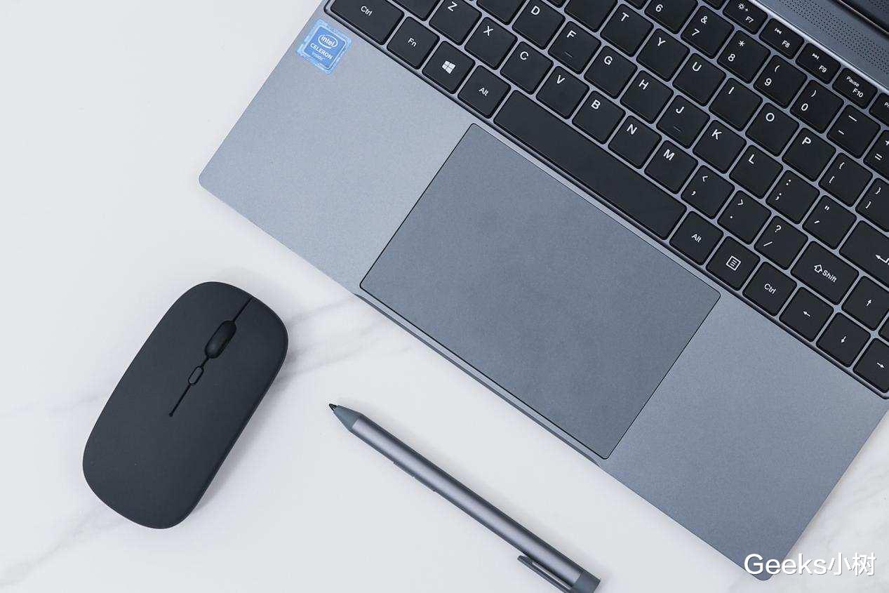 笔记本|国货崛起！驰为Freebook二合一平板笔记本，不到2K全新轻办公利器