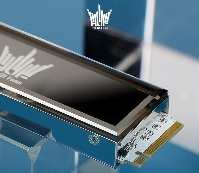 人脸识别|影驰旗舰SSD HOF系列1TB 699元