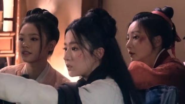 刘亦菲|《梦华录》：刘亦菲披麻袋脸抹灰，这才是落魄女主该有的样子