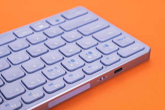 键盘|多彩轻薄、便捷操控，雷柏E9350G无线刀锋键盘体验