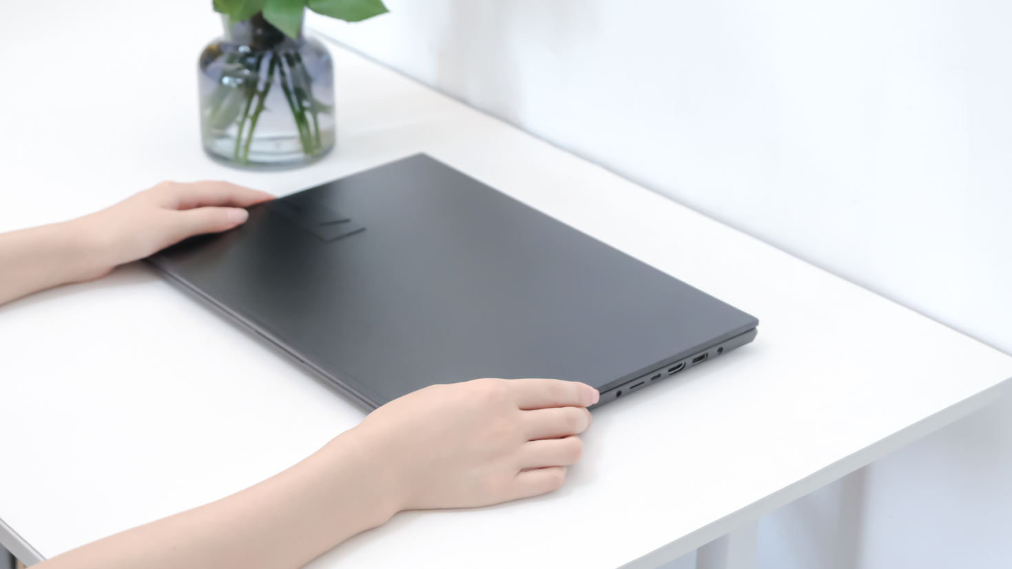 华硕灵耀|终于体会最强创作本的爽!华硕灵耀Pro16 2022上手半月推荐给大家