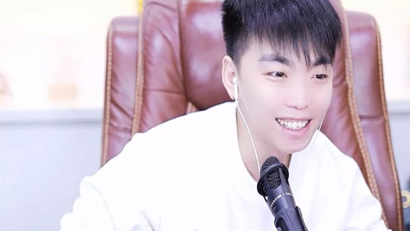 周润发|赵小磊面临“双起诉”，何时开播仍旧是谜，粉丝呼吁发哥“永封”