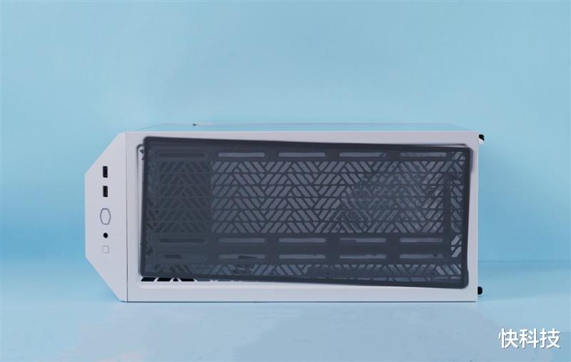 固态硬盘|致敬经典!酷冷至尊MB520 Mesh机箱评测:散热和颜值并存的实力派