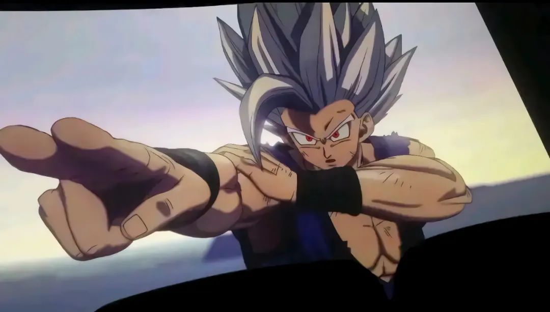 鸟山明|龙珠超2022剧场版,鸟山明官宣悟饭是最强战士,银发红眼新形态帅出天际