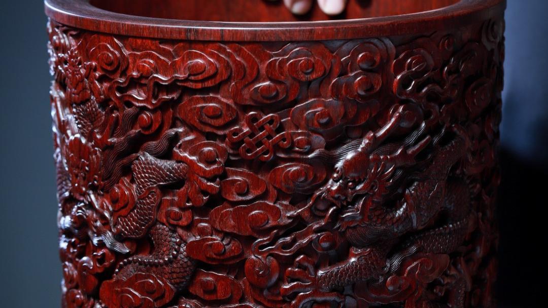 笔筒|苏作名家王雅清手刻作品，小叶紫檀，九五之尊五龙大笔筒