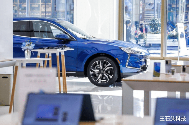 华为|余承东最新表态:核心领域不能被“卡脖子”!相当于确认了!