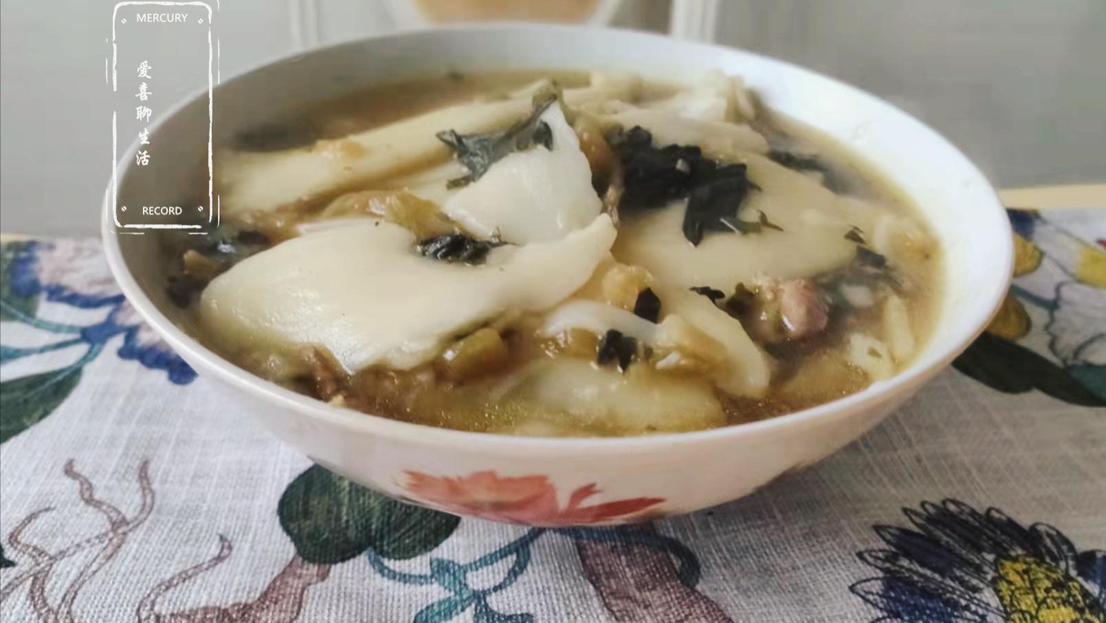 |春寒料峭，我家就爱吃它，是饭也是菜，解馋又过瘾，吃完浑身都暖和