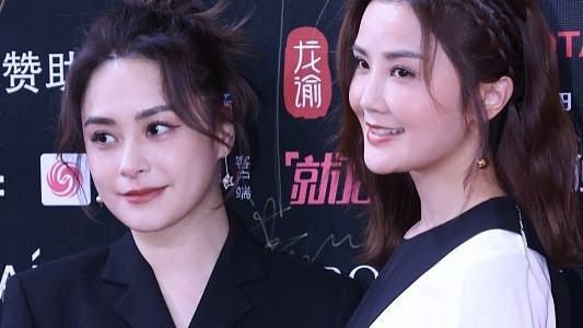 阿Sa|阿Sa长的更好看了，气质优雅还端庄，却不怎么会挑裙子