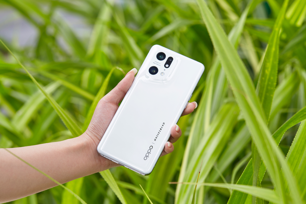 华为荣耀|双芯影像、一亿像素,2022上半年旗舰内卷严重!这四款闭眼入