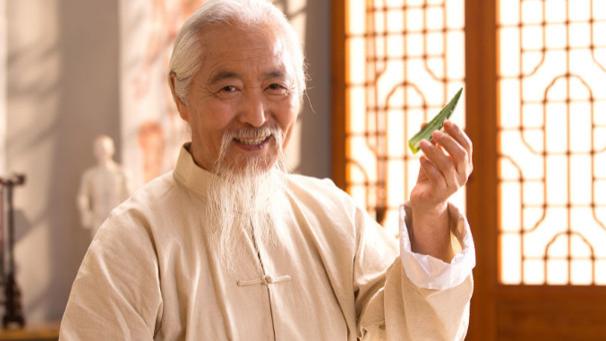 隔离|牙周炎，牙齿松动、吃饭塞牙！为何不试试，中医这个“巧方法”？