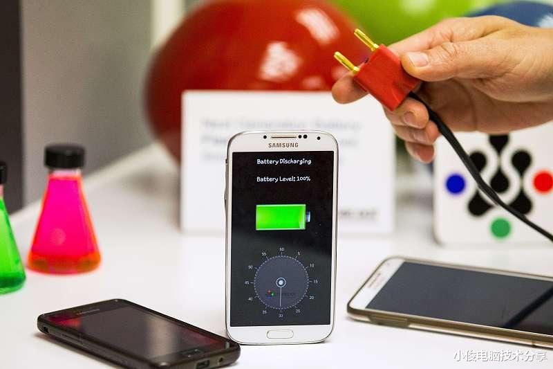 电池|手机充电到100%再拔，还是等到没电了再充？原来我们都做错了