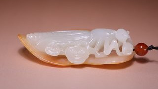 |和田玉秋叶螳螂把件