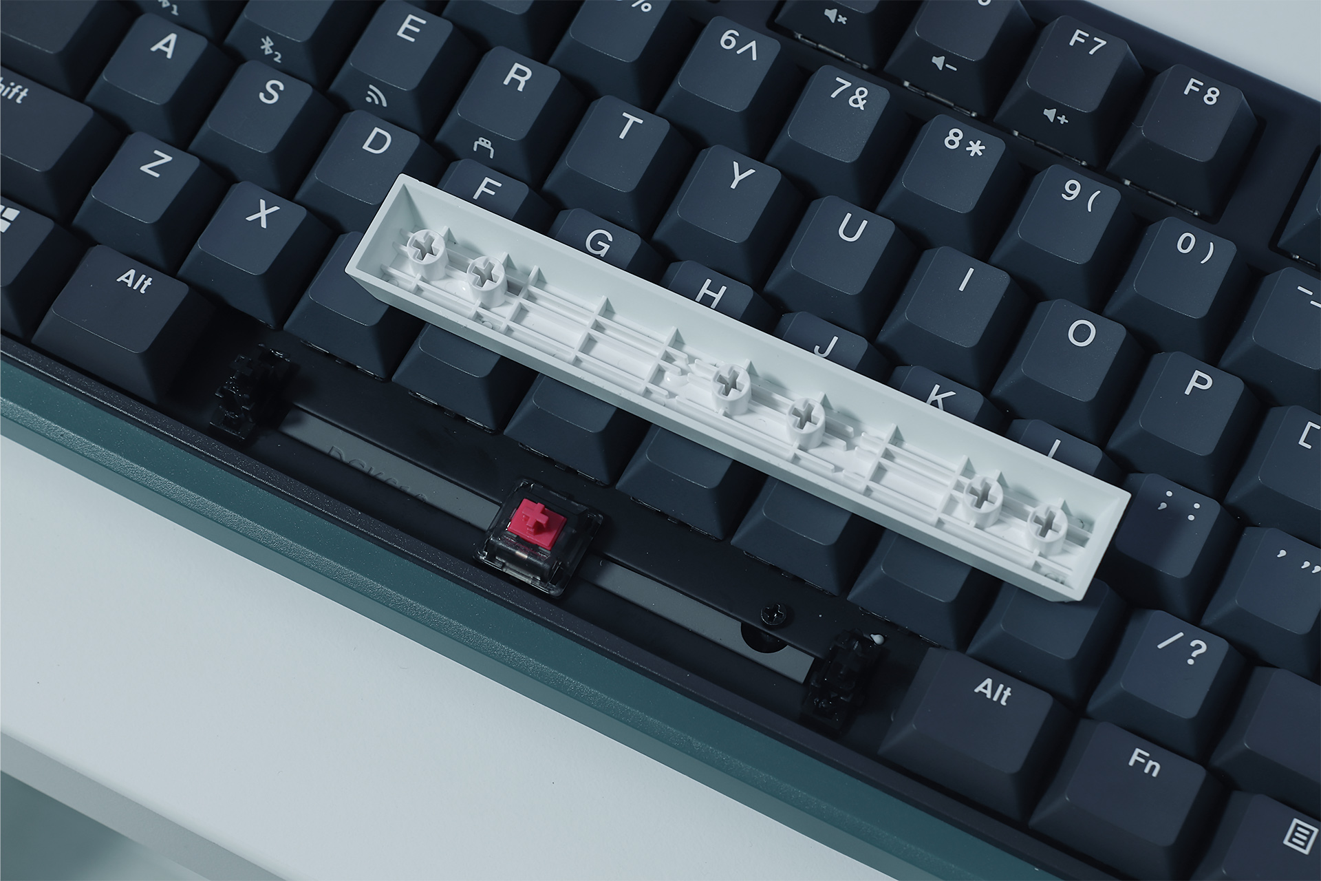 机械键盘|好家伙,还没开卖我就把它拆了,杜伽K610W三模热插拔机械键盘拆解体验