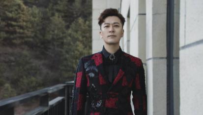 春晚|出道18年不火，《打狗棍》也捧不红他，今却因春晚上一首歌爆红