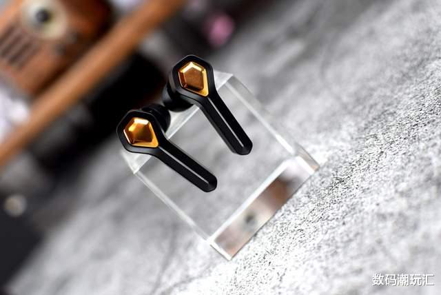 游戏耳机|贱驴009TWS电竞耳机：蓝牙5.3，游戏耳机首选