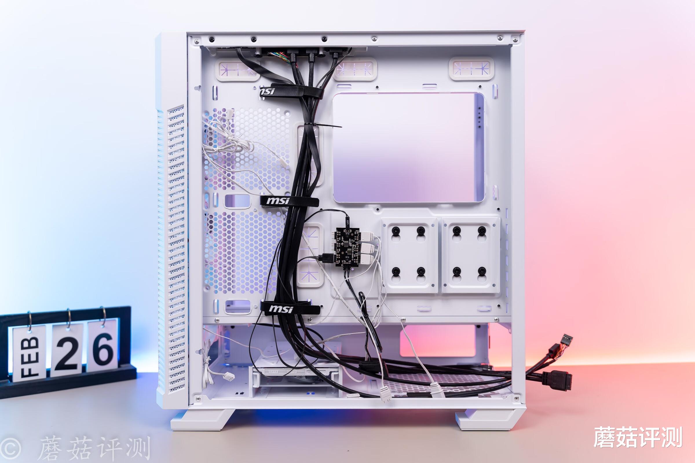 机箱|细节出色，体验优秀，颜值高、微星刀锋100R白色中塔机箱 评测