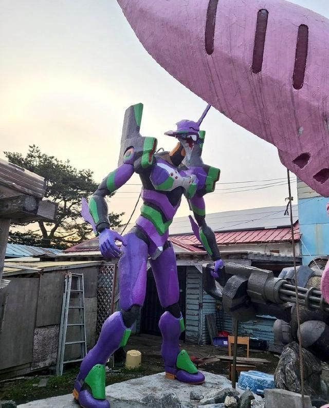 高达|高达主题理发店,还有大黄蜂、初号机立像