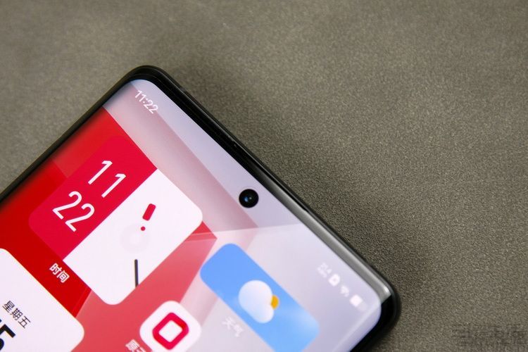 笔记本|老年人对旗舰手机没需求?这话着实有些诛心