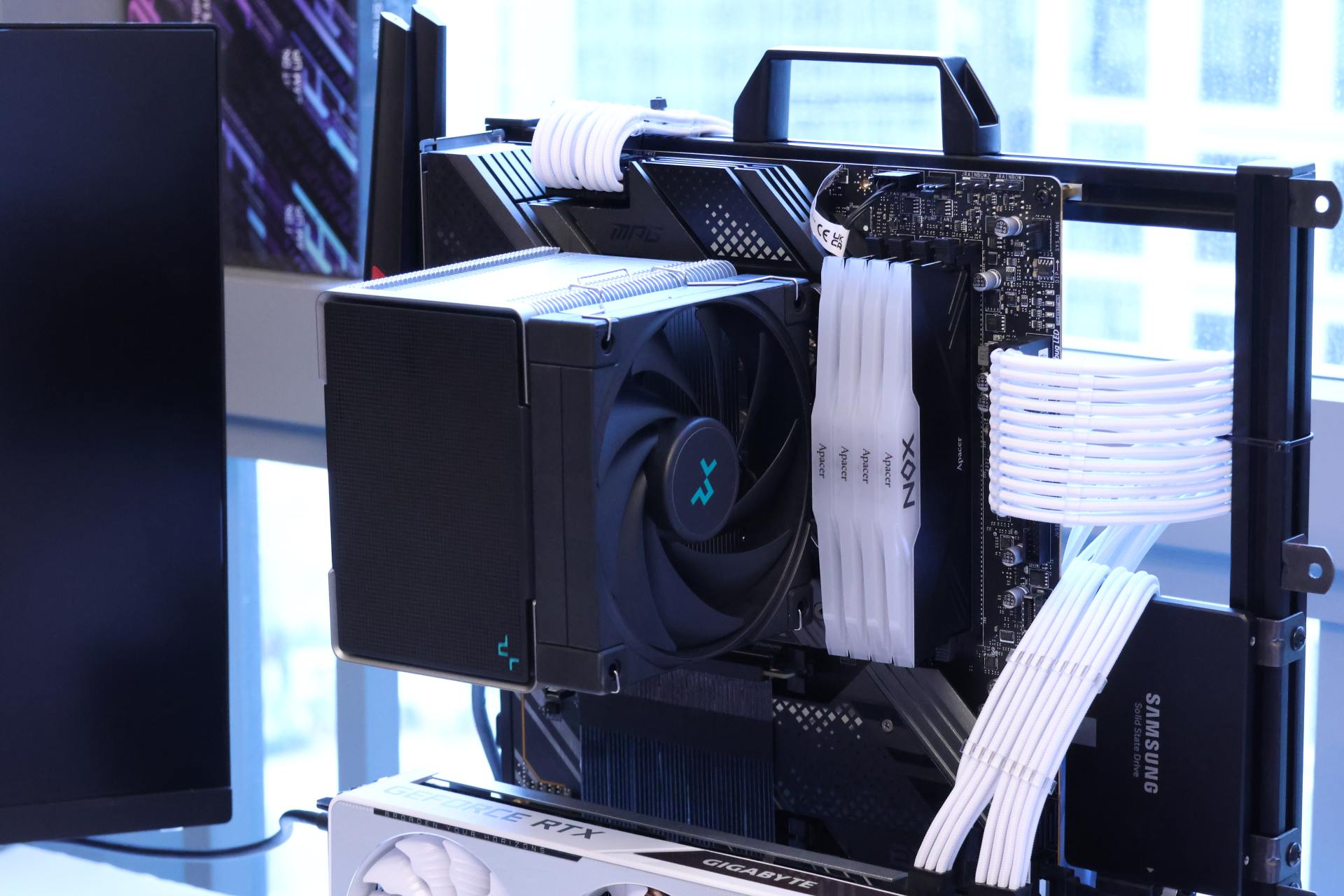 iPad|英特尔I7 12700K可以用风冷散热器吗？九州风神AK500实测！