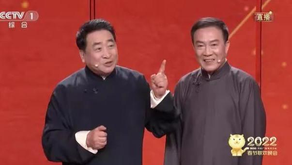 春晚|春晚播出24小时后，他官宣“退圈”，全体网友：我再也笑不出来了…