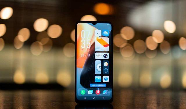 |适合“捡漏”的8+256G大内存手机，综合配置十分均衡，均1500左右